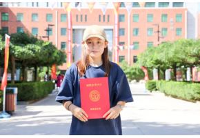 狠狠干美女大逼免费视频【新生报到】“北音温度”助力梦想起航！